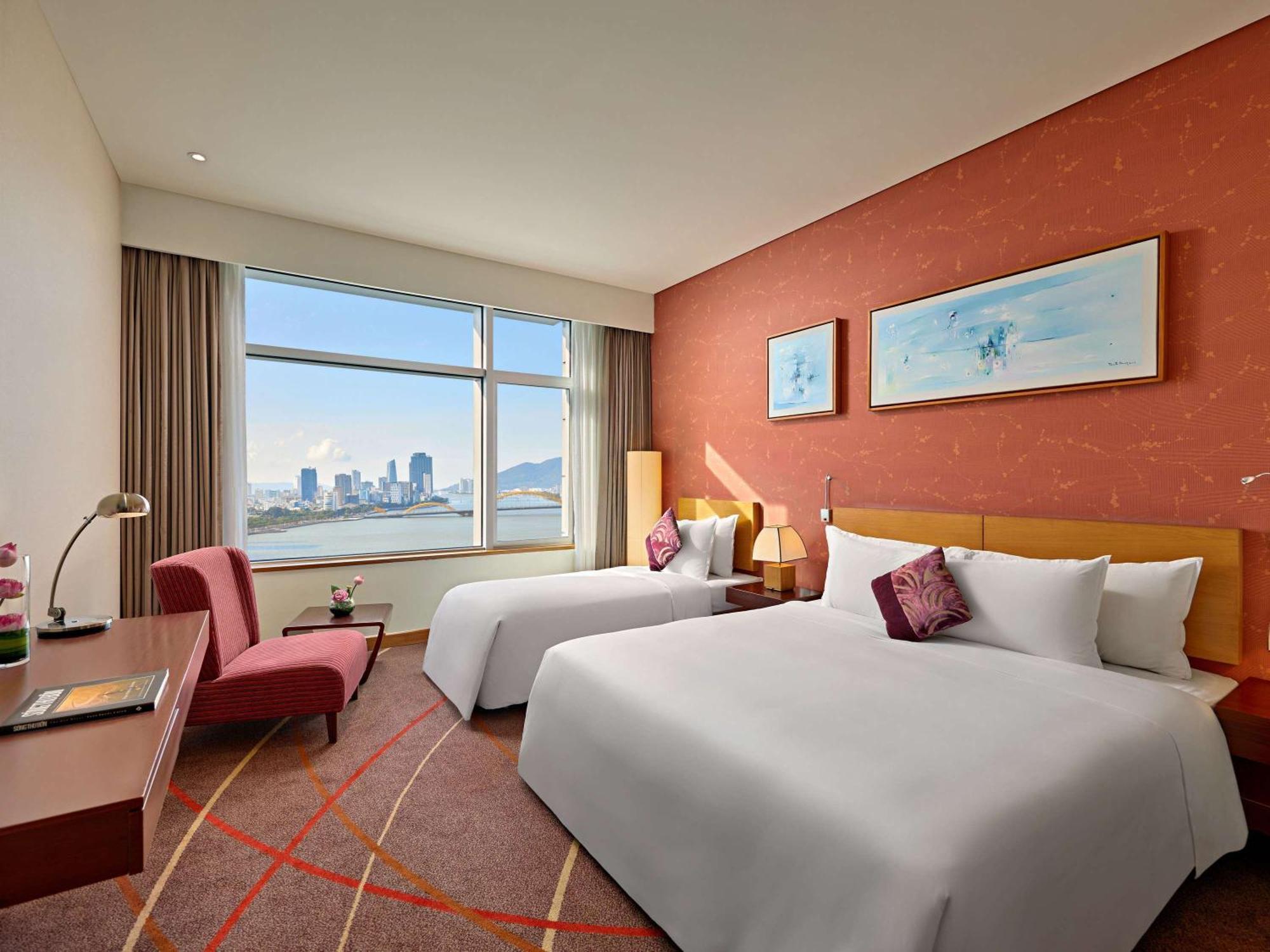 Grand Mercure Danang Eksteriør billede
