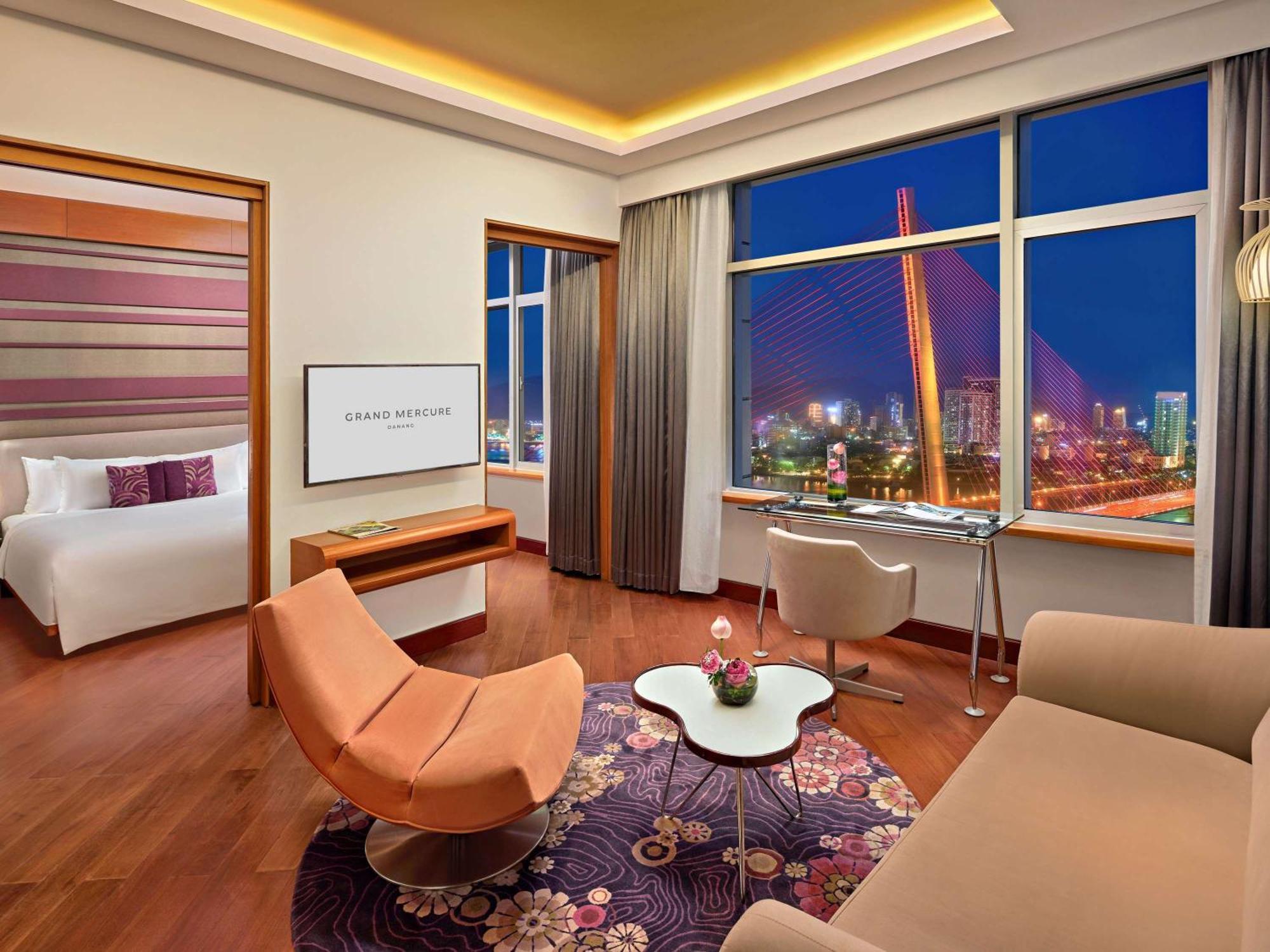 Grand Mercure Danang Eksteriør billede